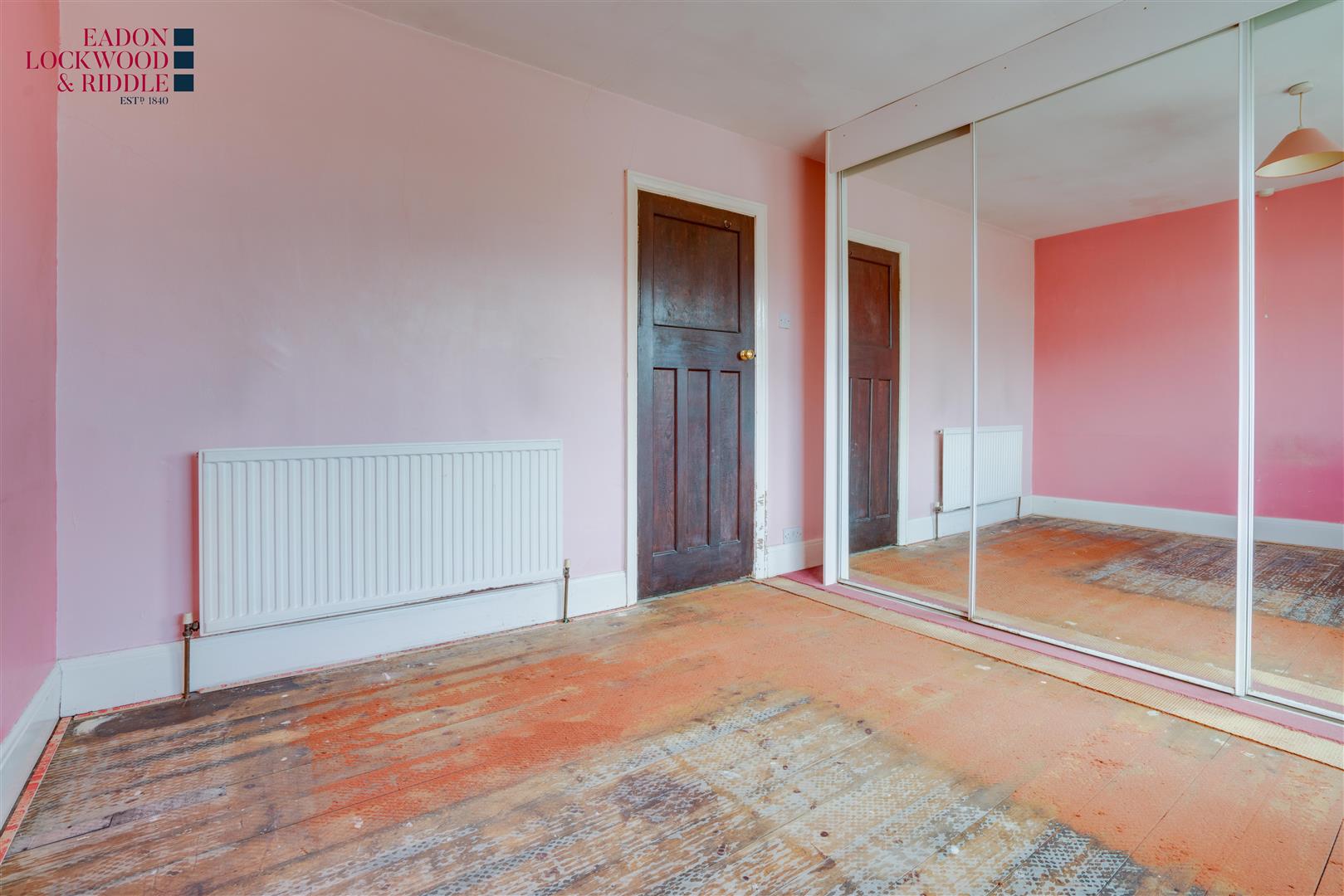19, Hill Top Lane, Rotherham, S61 2EQ