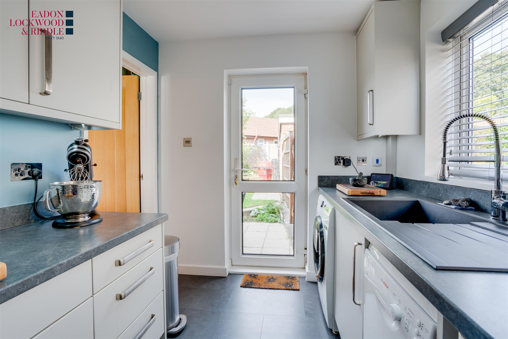 79, Quarry Lane, North Anston, Sheffield, S25 4DB