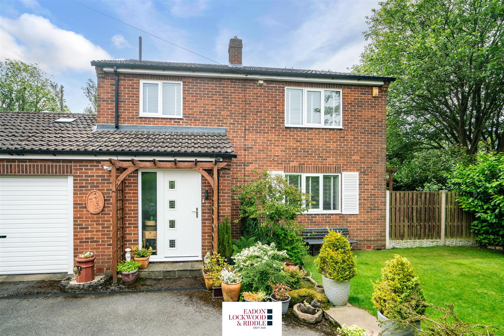 35, Crowgate, South Anston, Sheffield, S25 5AL