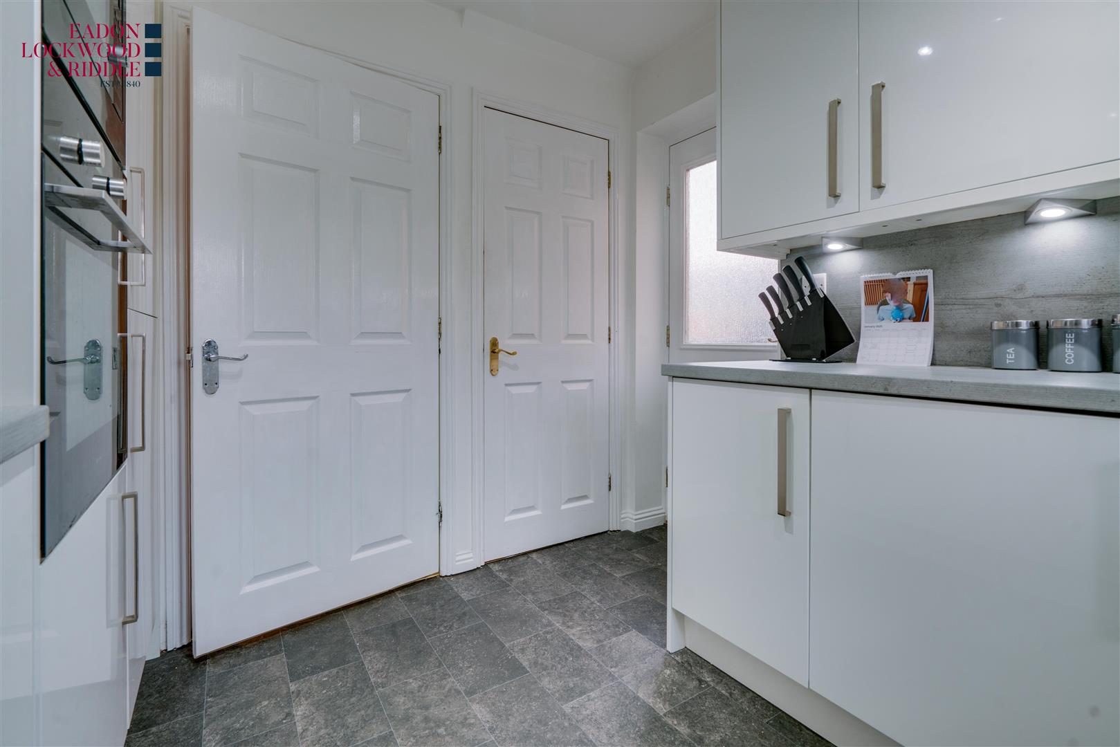 5, Green Court, Sunnyside, Rotherham, S66 3ZS