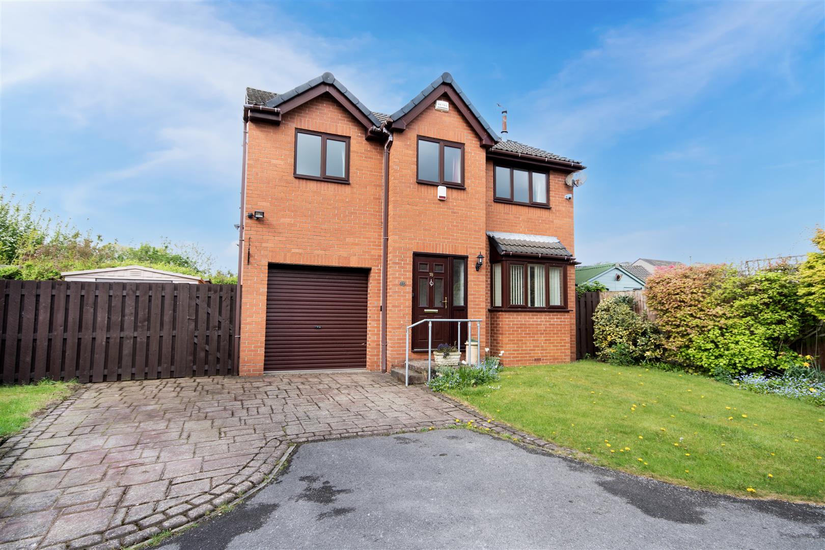 18, Lytham Avenue, Dinnington, Sheffield, S25 2TB