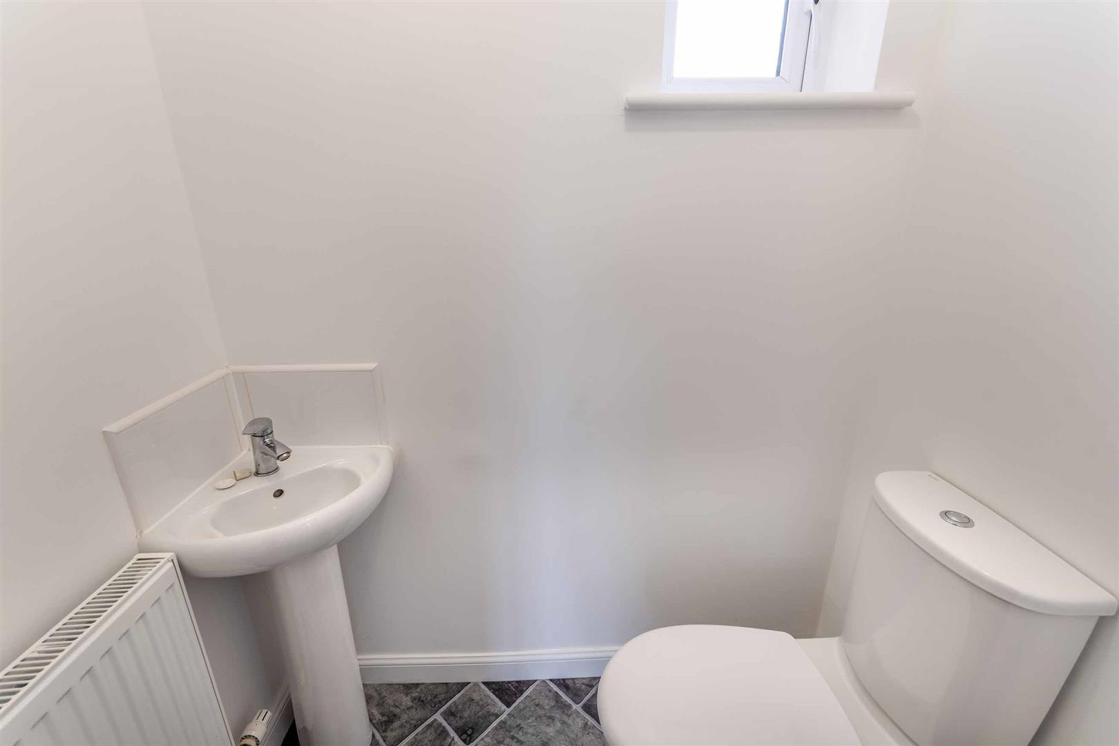 41, Field View, Brinsworth, Rotherham, S60 5DG