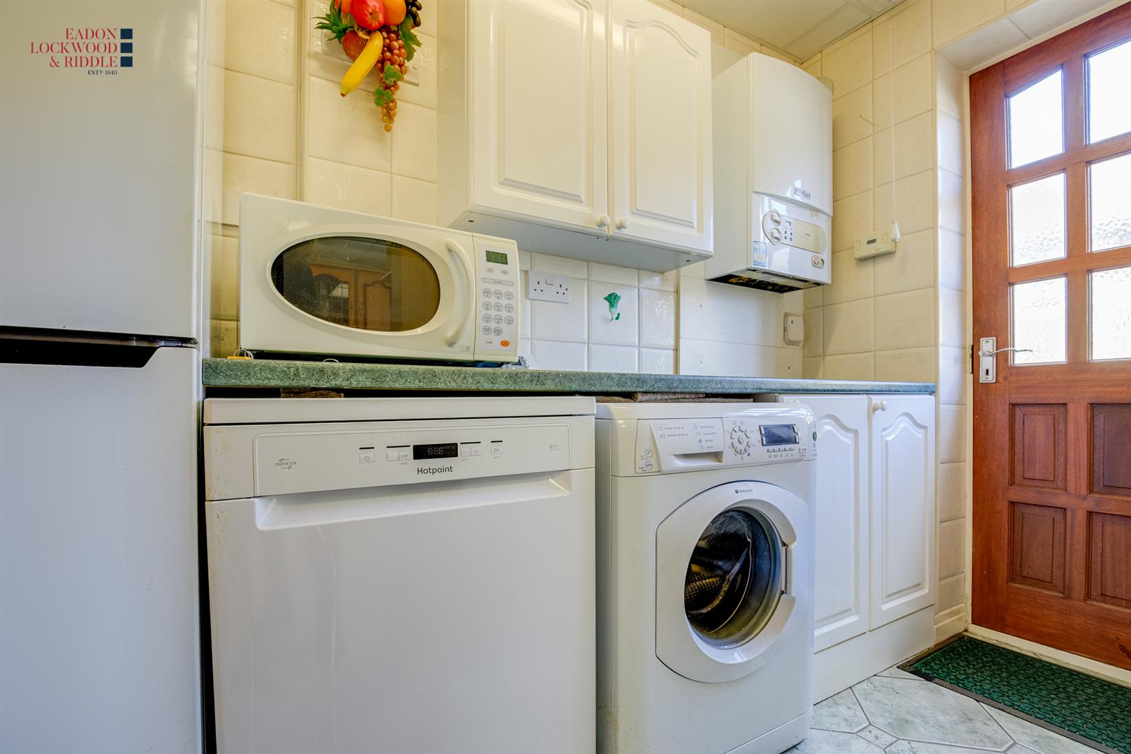 49, Stag Crescent, Rotherham, S60 3NX