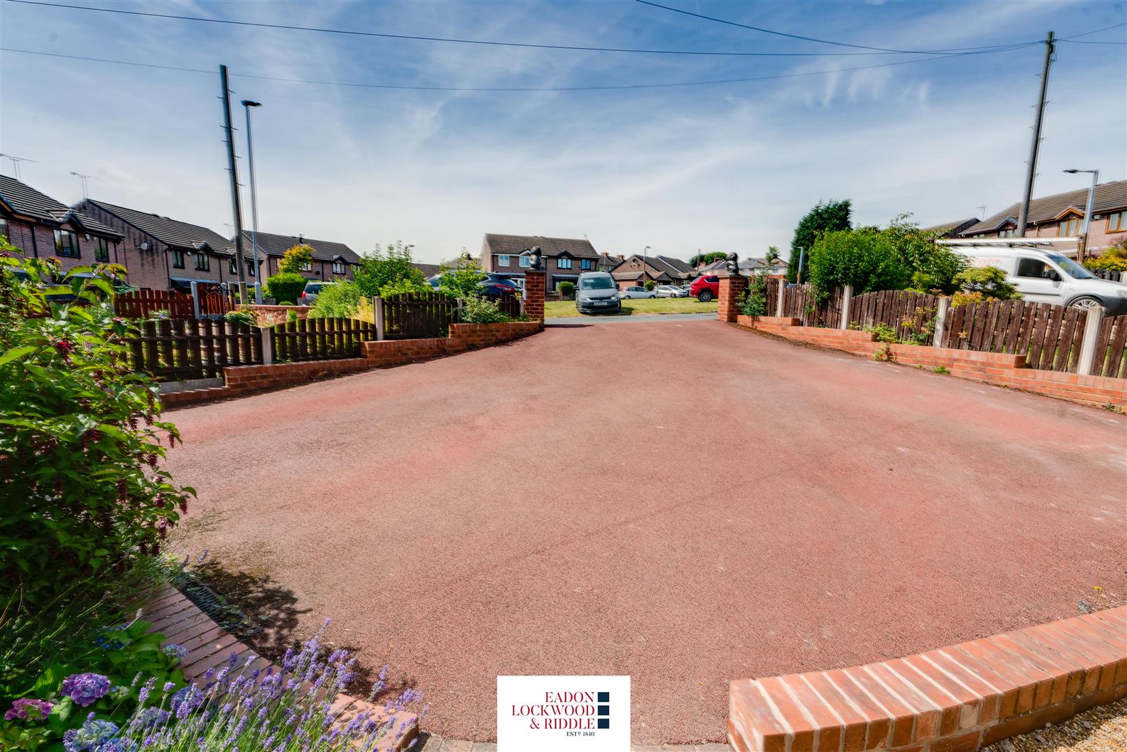 9, Lesmond Crescent, Little Houghton, Barnsley, S72 0EZ