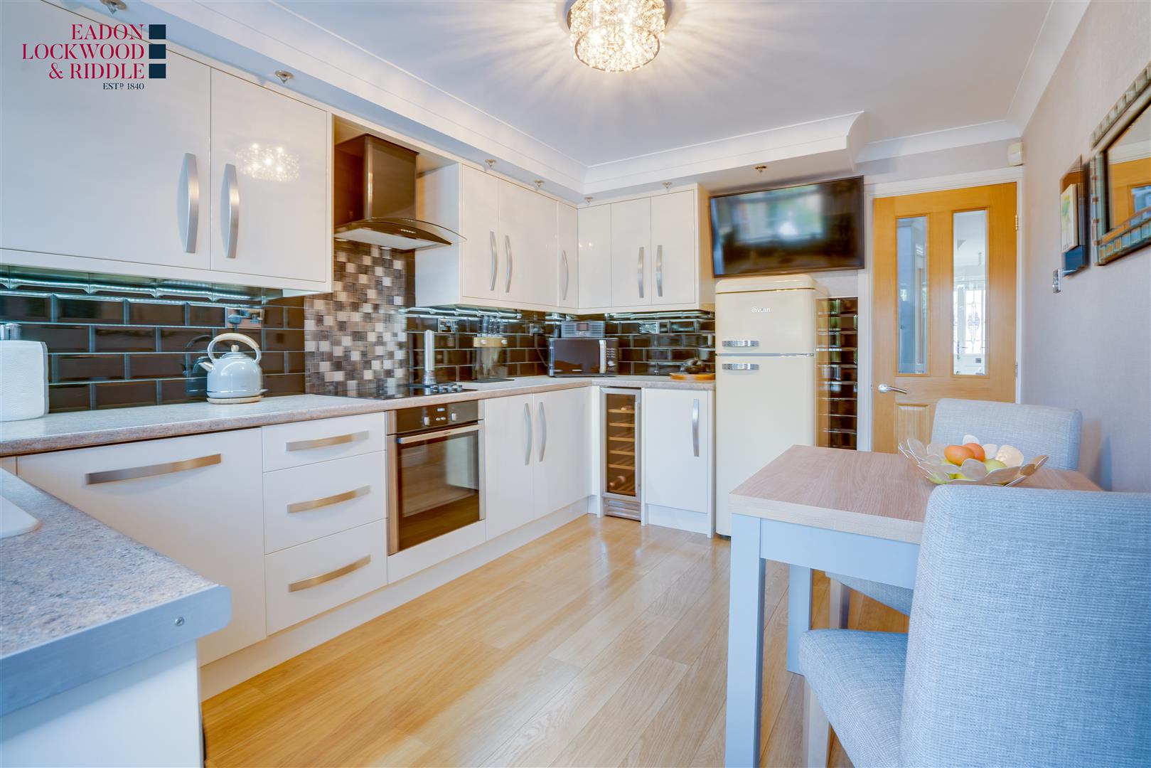 32, Stratford Way, Bramley, Rotherham, S66 1WN