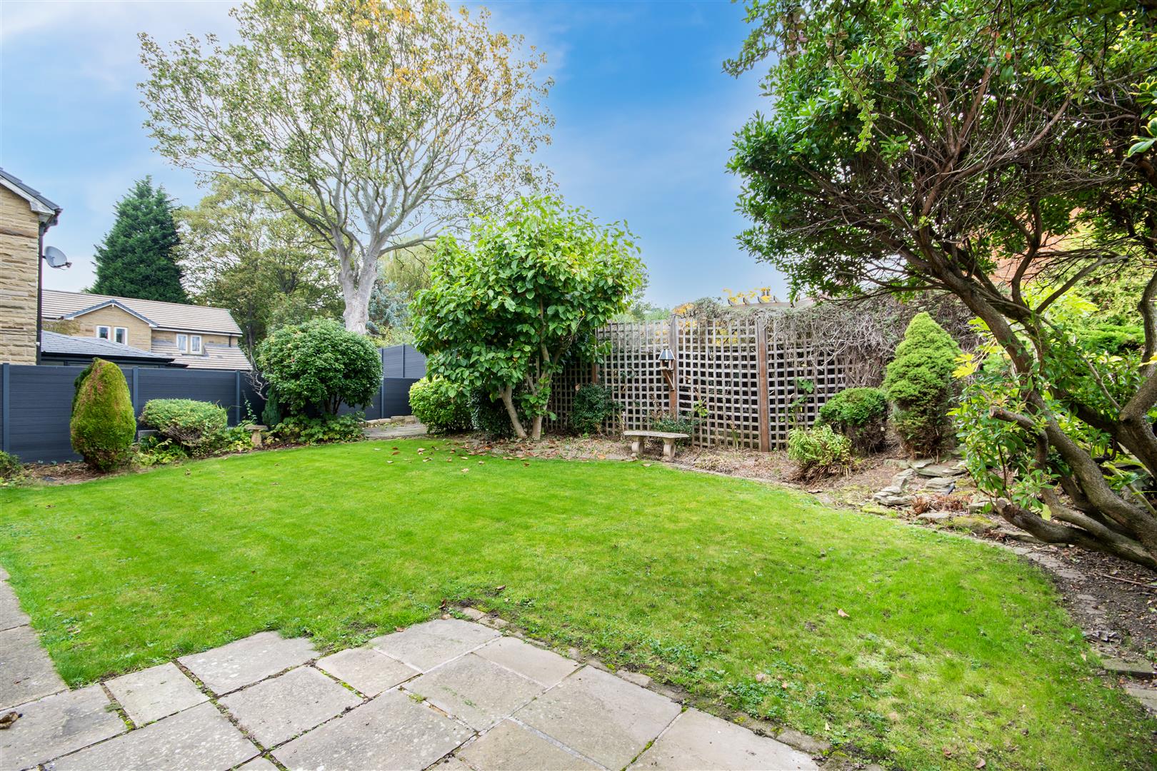 2, Whiston Green, Whiston, Rotherham, S60 4JX
