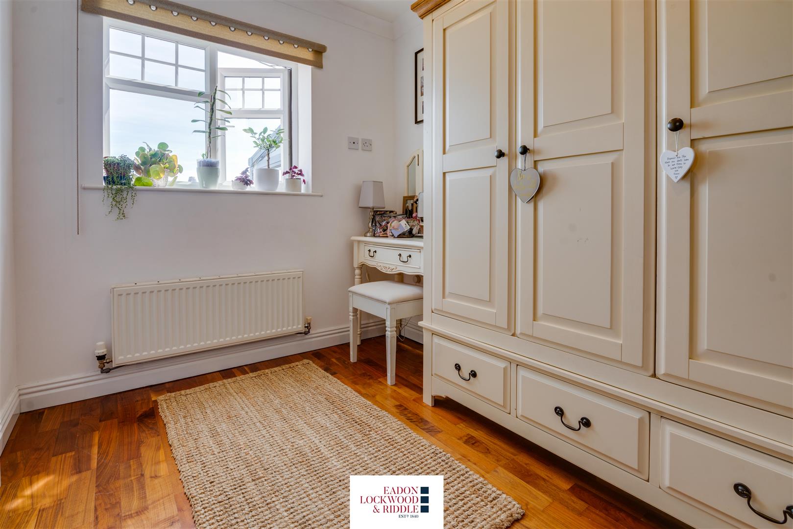 9, Lesmond Crescent, Little Houghton, Barnsley, S72 0EZ