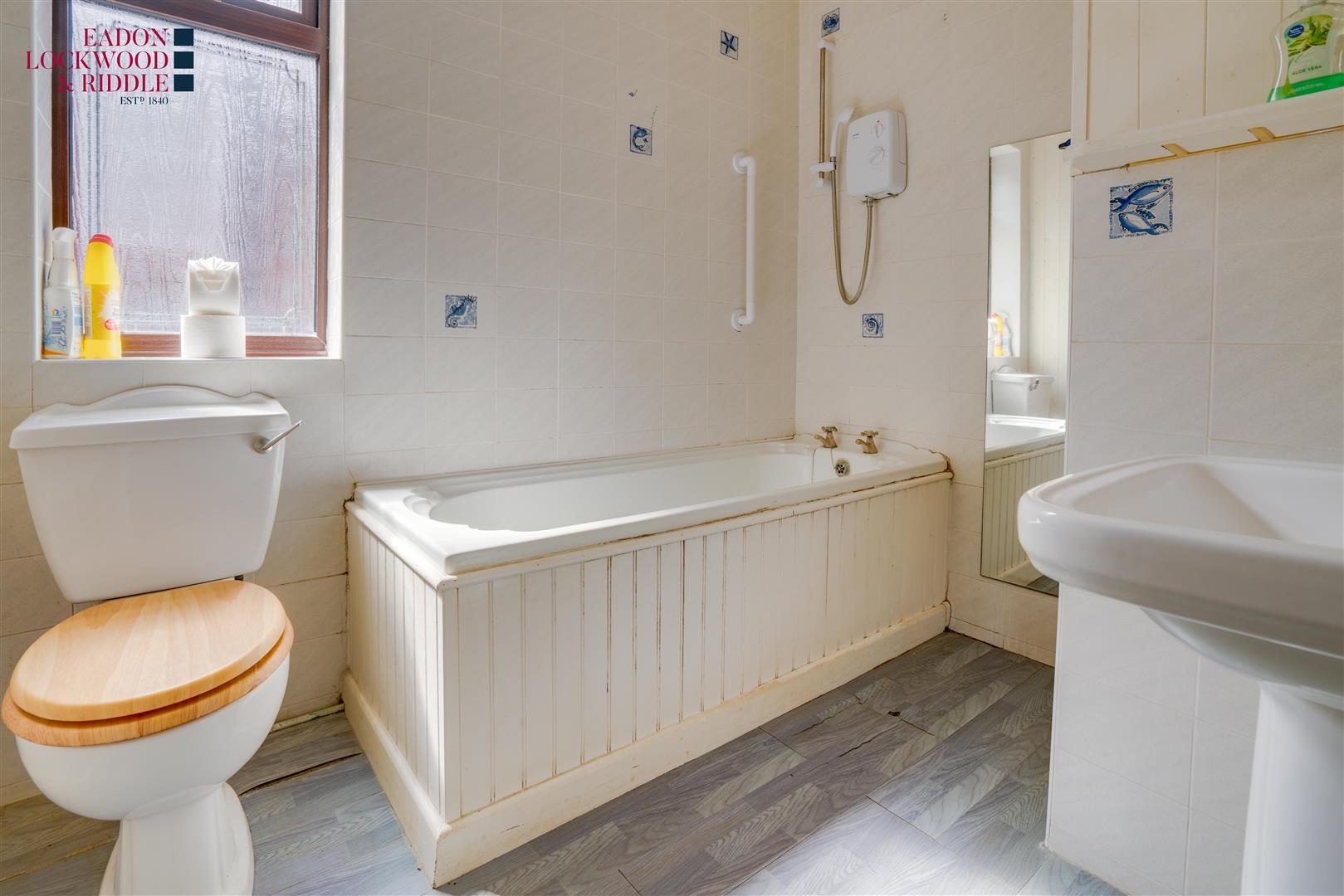 19, Hill Top Lane, Rotherham, S61 2EQ