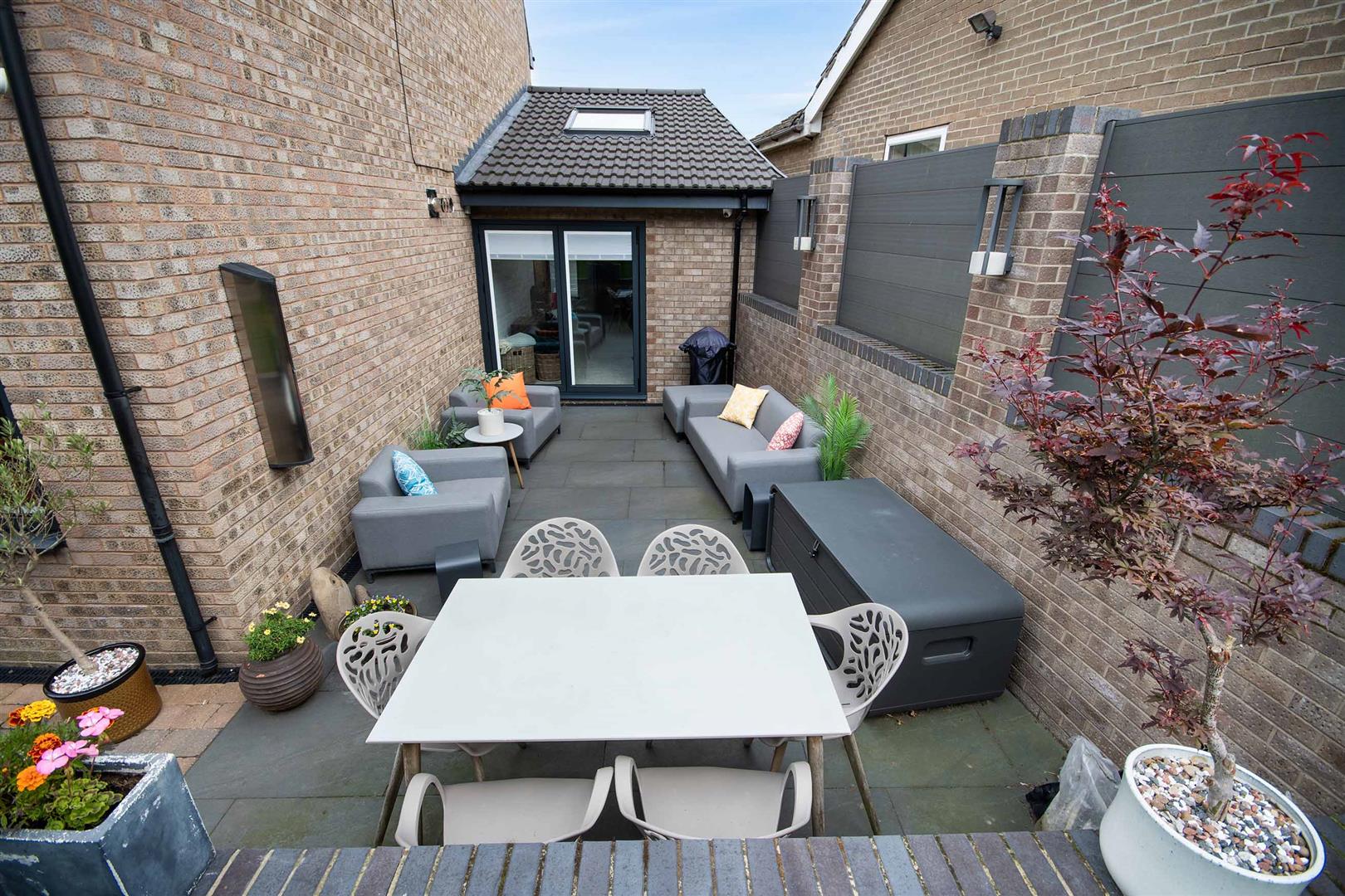 18, Barnsley Road, Thorpe Hesley, Rotherham, S61 2RR