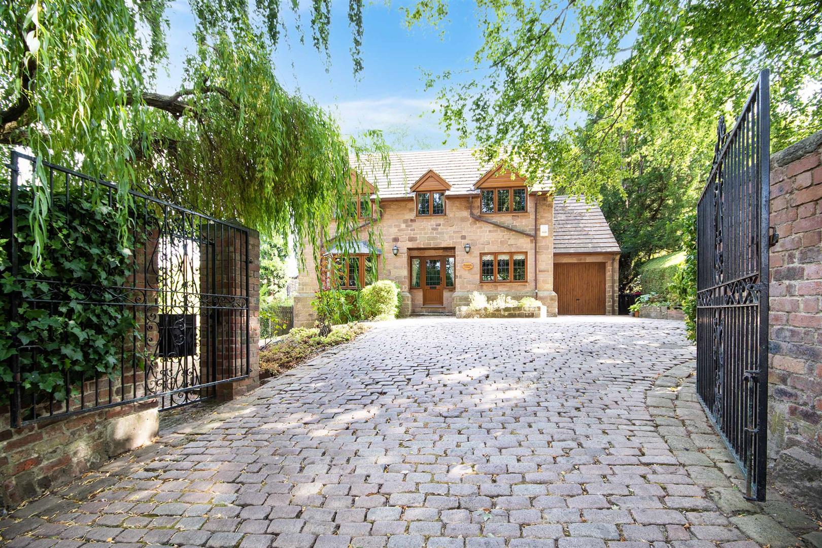 Rosewood Cottage, Moorgate Grove, Rotherham, S60 2TR