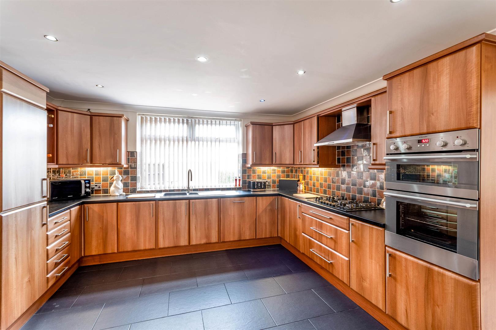 52, Wickersley Road, Rotherham, S60 3PP