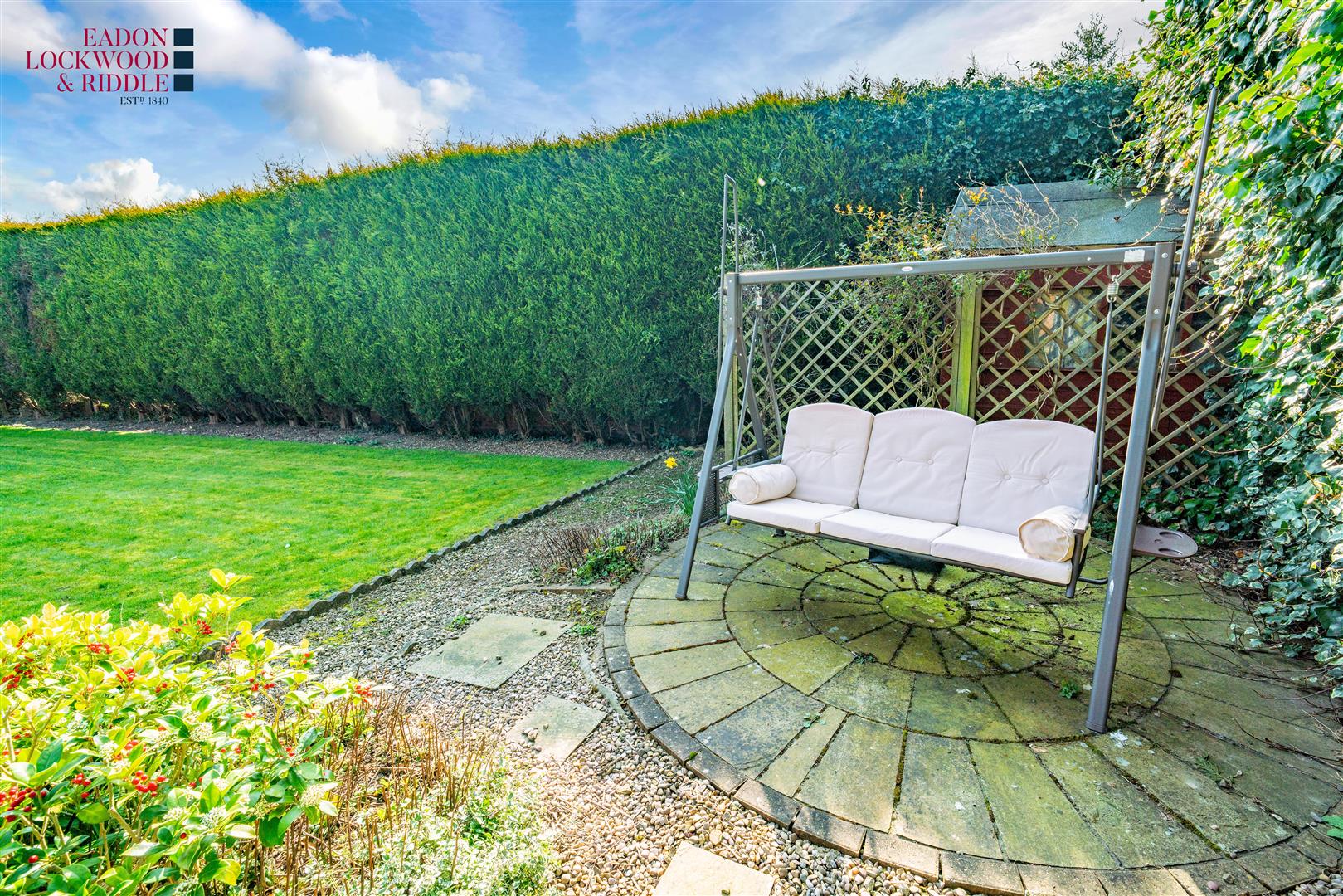 3, Almond Glade, Wickersley, Rotherham, S66 1JZ