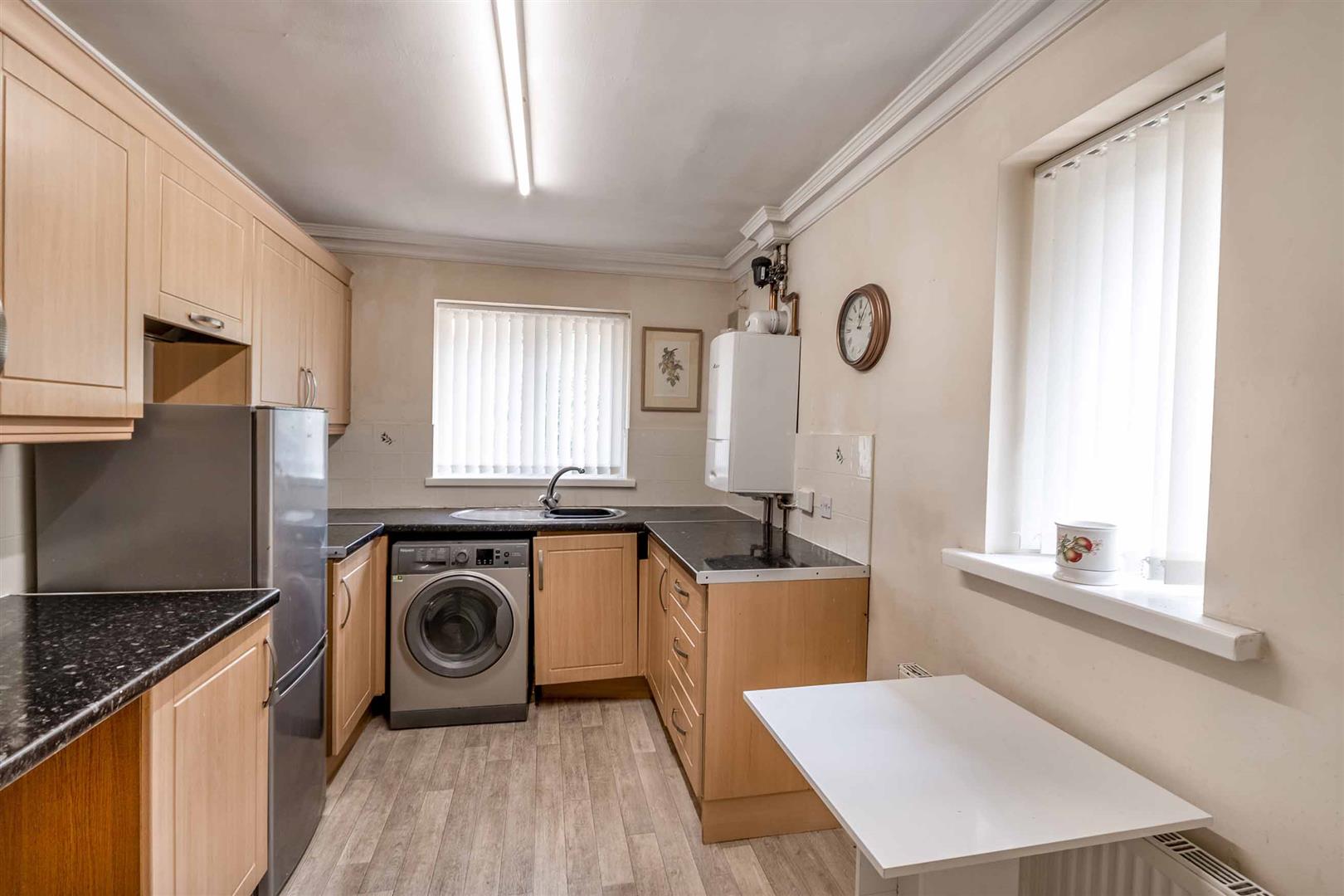60, Warren Hill, Rotherham, S61 3SX