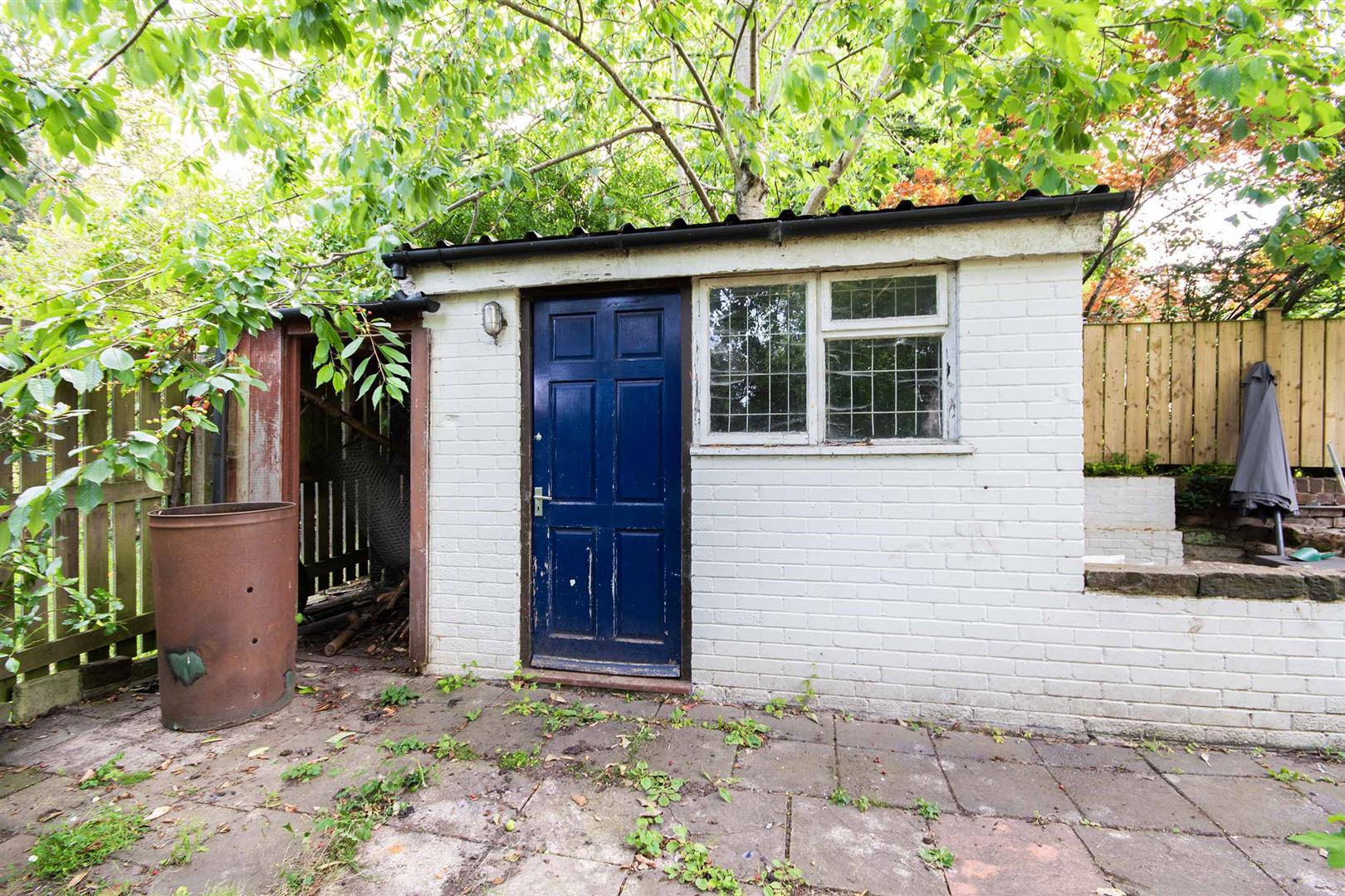 5, Sitwell Vale, Rotherham, S60 2UF