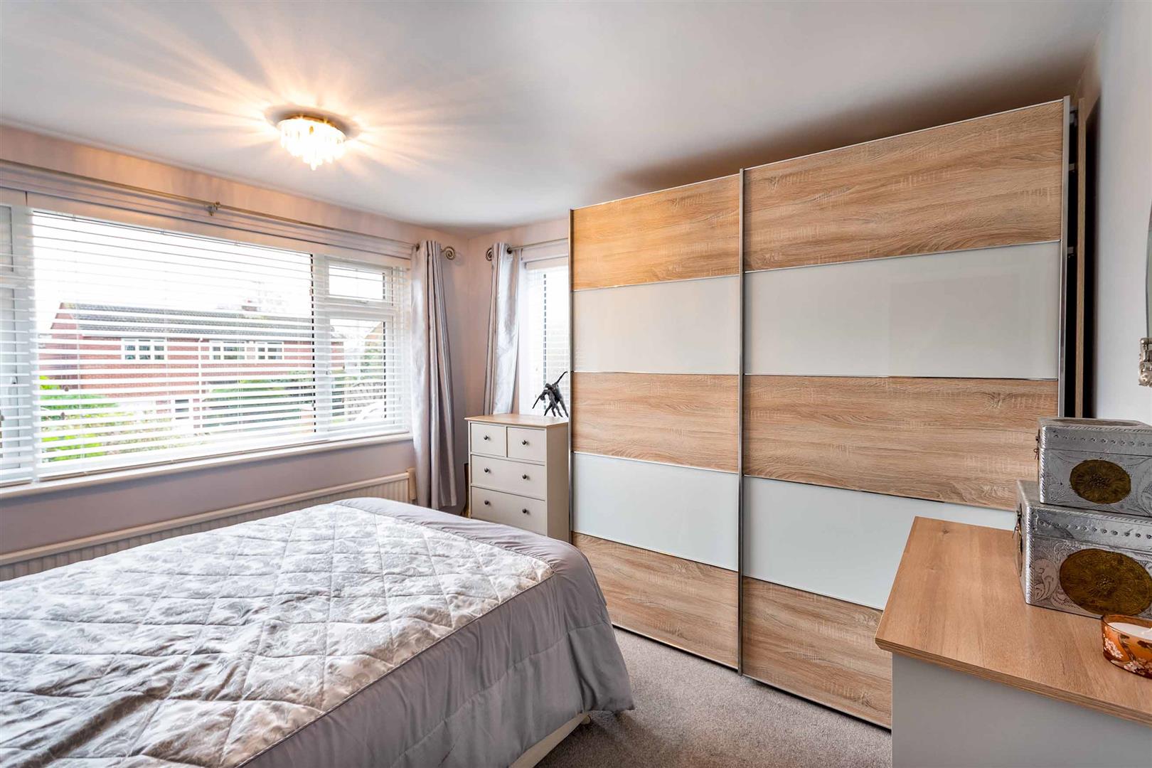 16, Shoreham Drive, Rotherham, S60 3DS