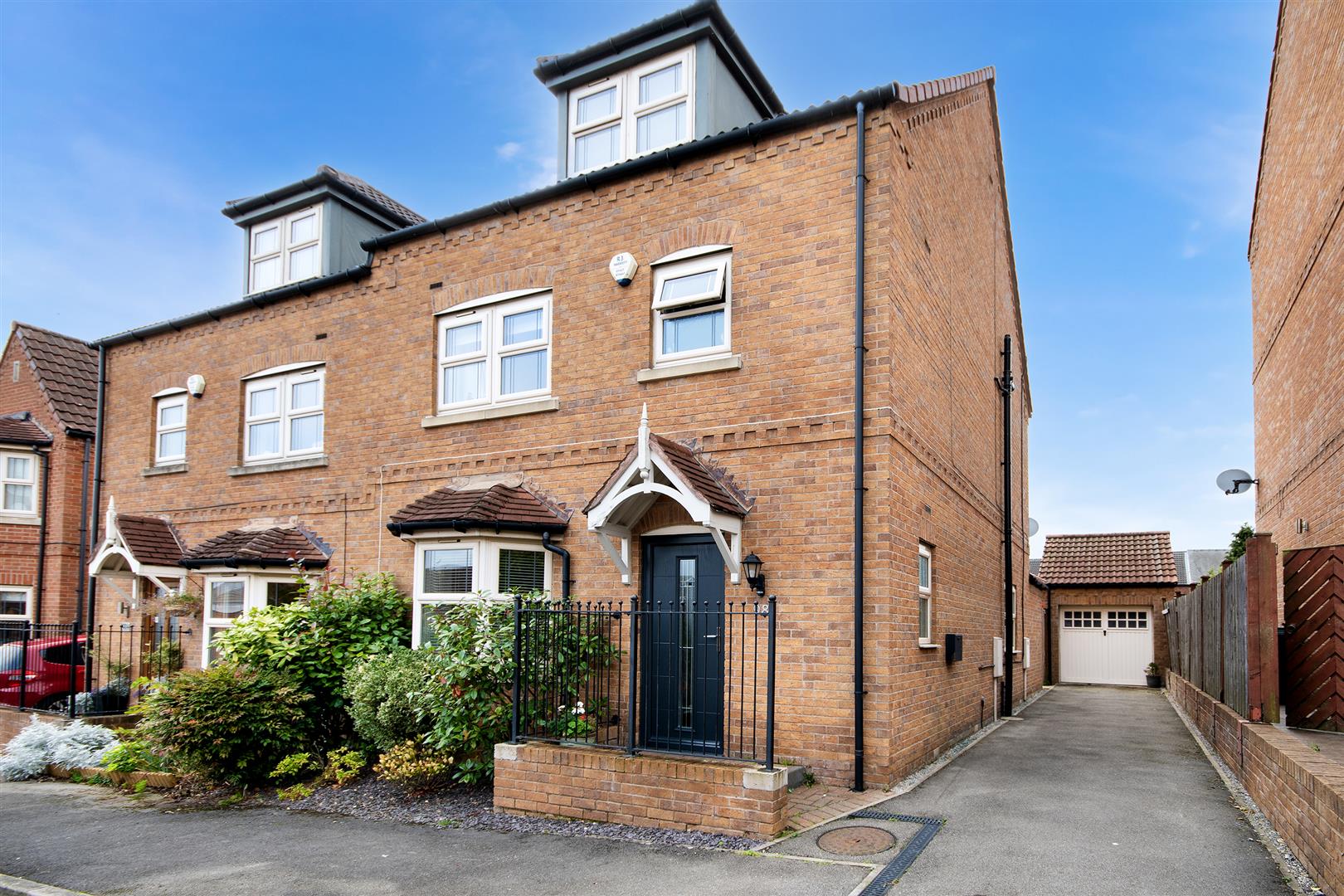 98, Progress Drive, Bramley, Rotherham, S66 1TT