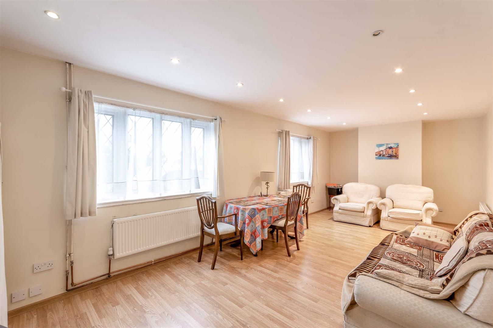 85, Foljambe Drive, Dalton, Rotherham, S65 4HG