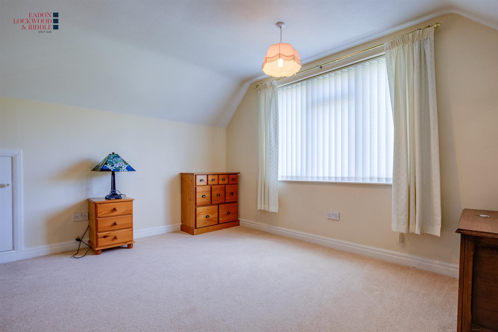 49, Stag Crescent, Rotherham, S60 3NX