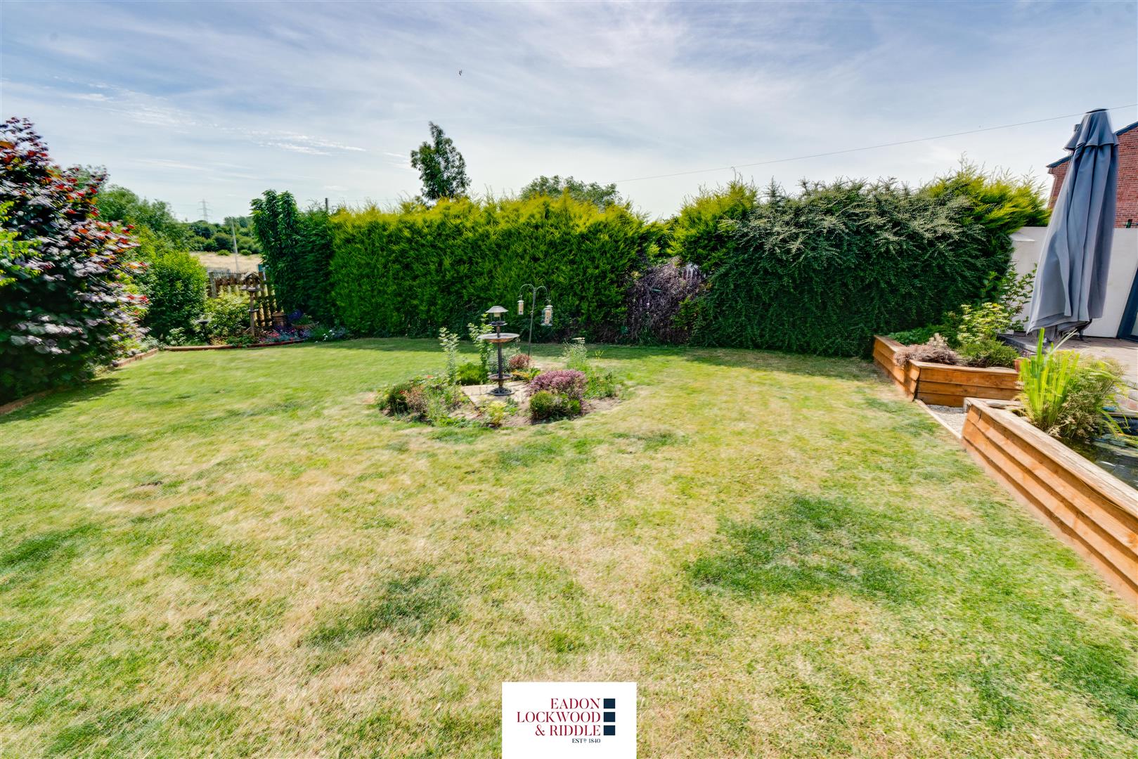 9, Lesmond Crescent, Little Houghton, Barnsley, S72 0EZ