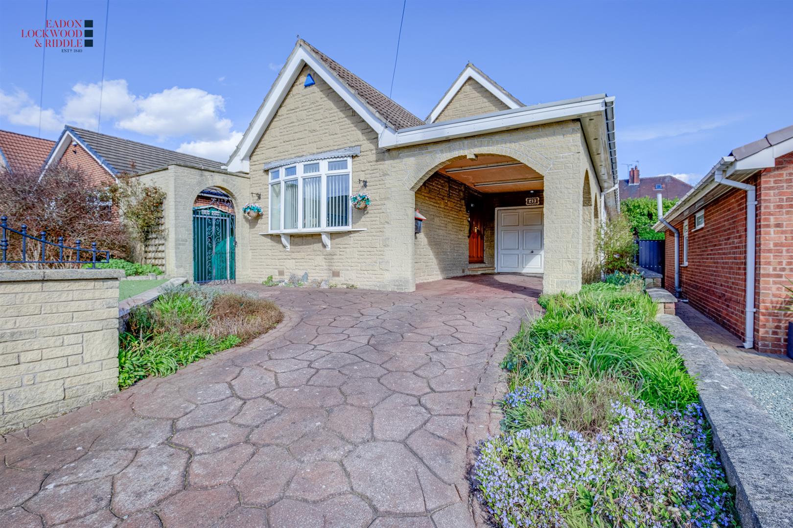 49, Stag Crescent, Rotherham, S60 3NX
