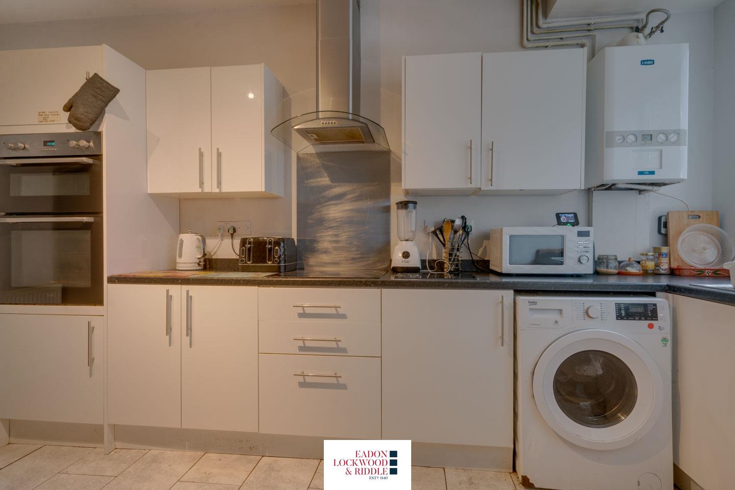 31, Melville Street, Wombwell, Barnsley, S73 8HJ