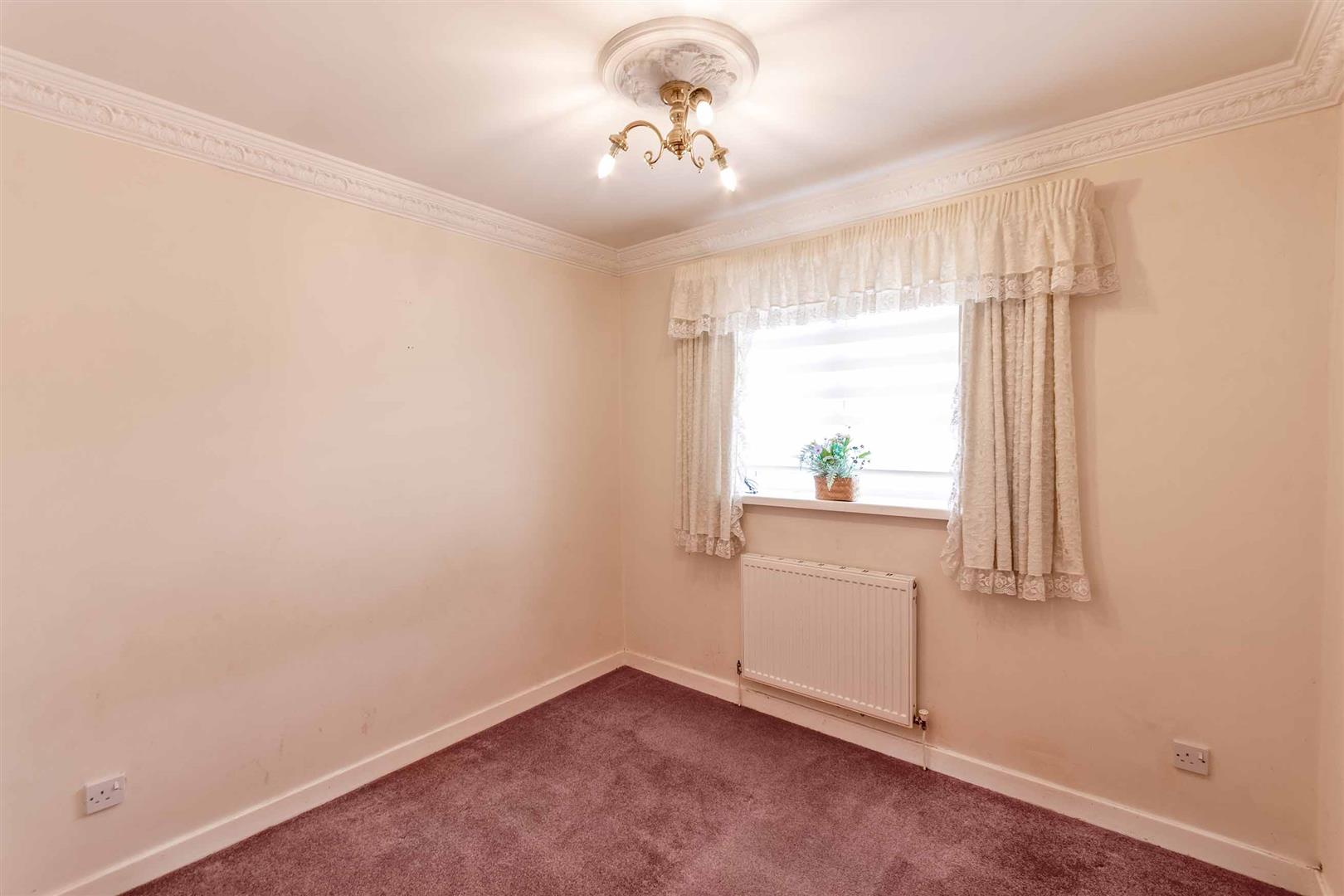 60, Warren Hill, Rotherham, S61 3SX