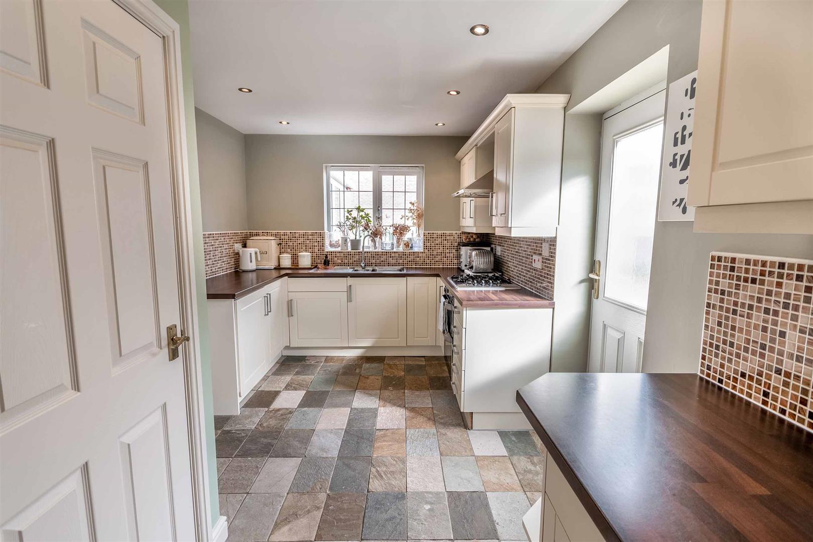 3, Hilldrecks View, Ravenfield, Rotherham, S65 4RQ