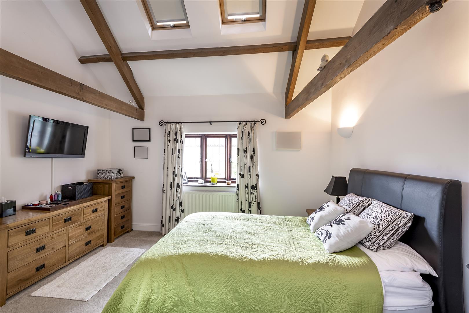 Corme Ecluse, Main Street, Old Ravenfield, Rotherham, S65 4NA
