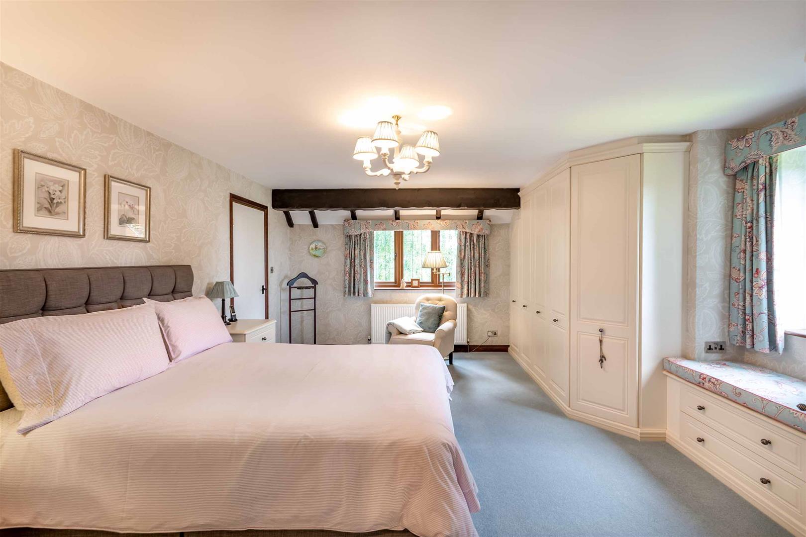 Rosewood Cottage, Moorgate Grove, Rotherham, S60 2TR