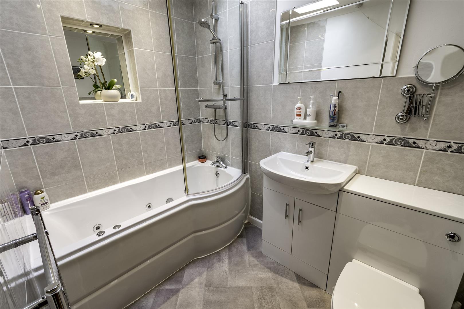 4, Garden Lane, Ravenfield, Rotherham, S65 4ND