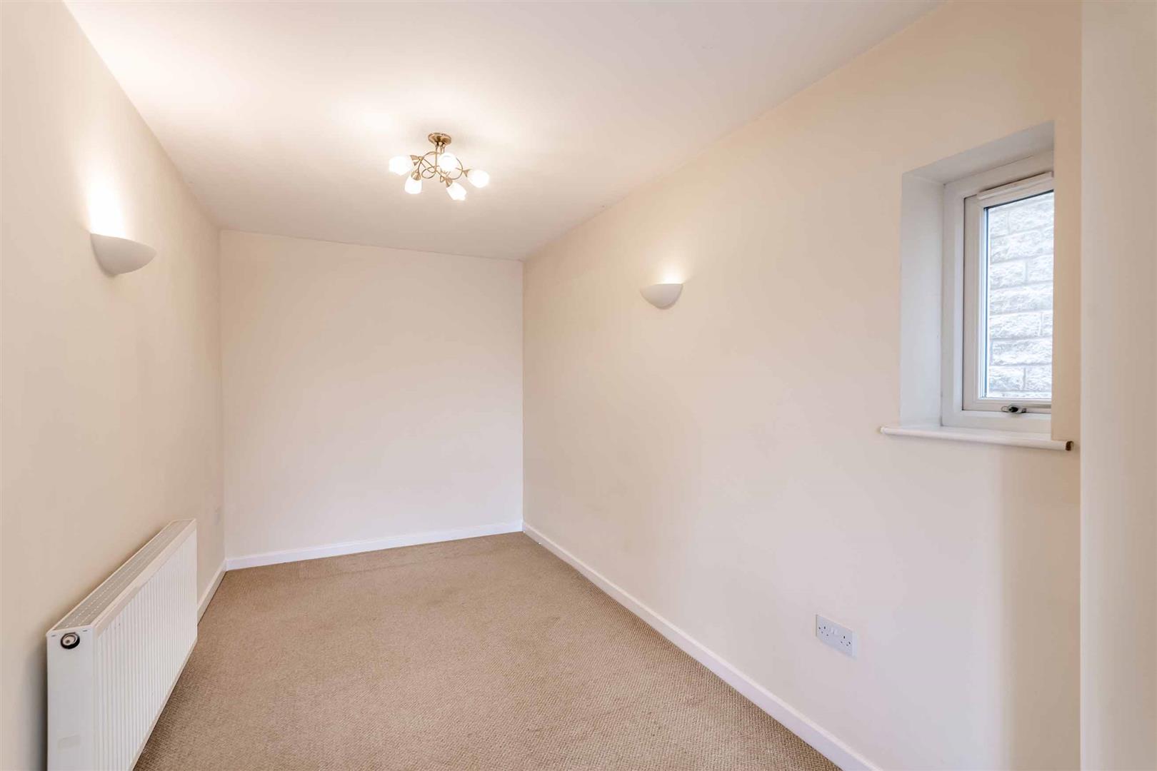 4, Greaves Sike Lane, Micklebring, Rotherham, S66 7RR
