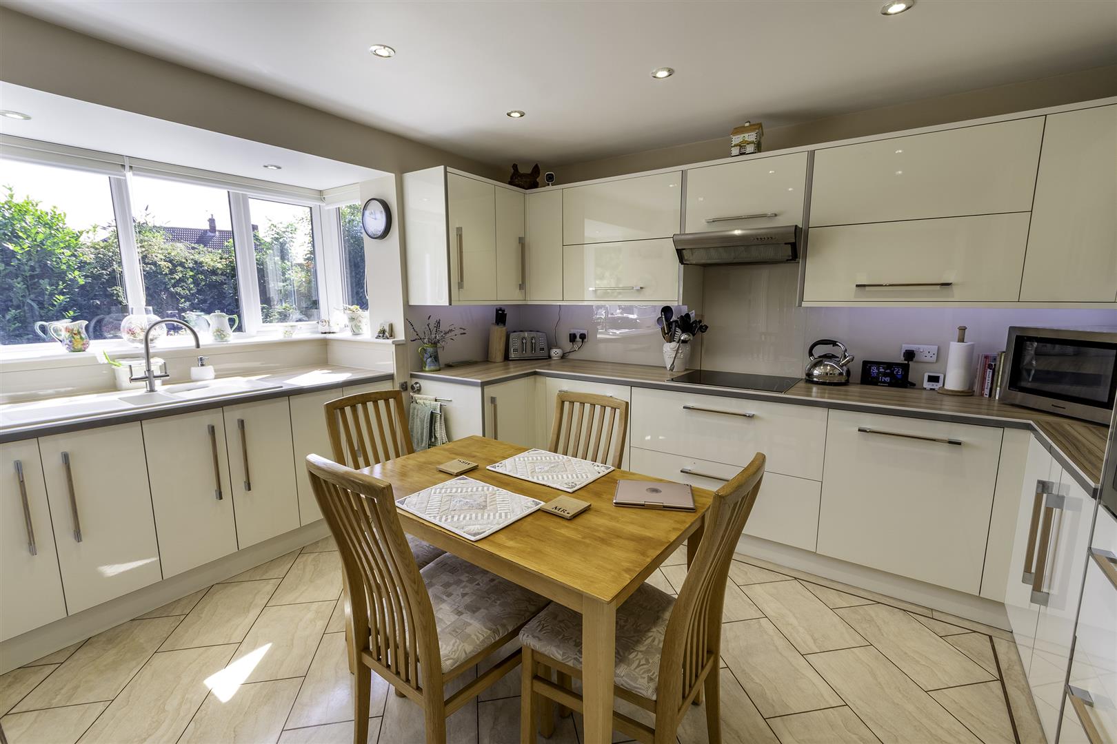 14, Elton Lane, Sunnyside, Rotherham, S66 3RU