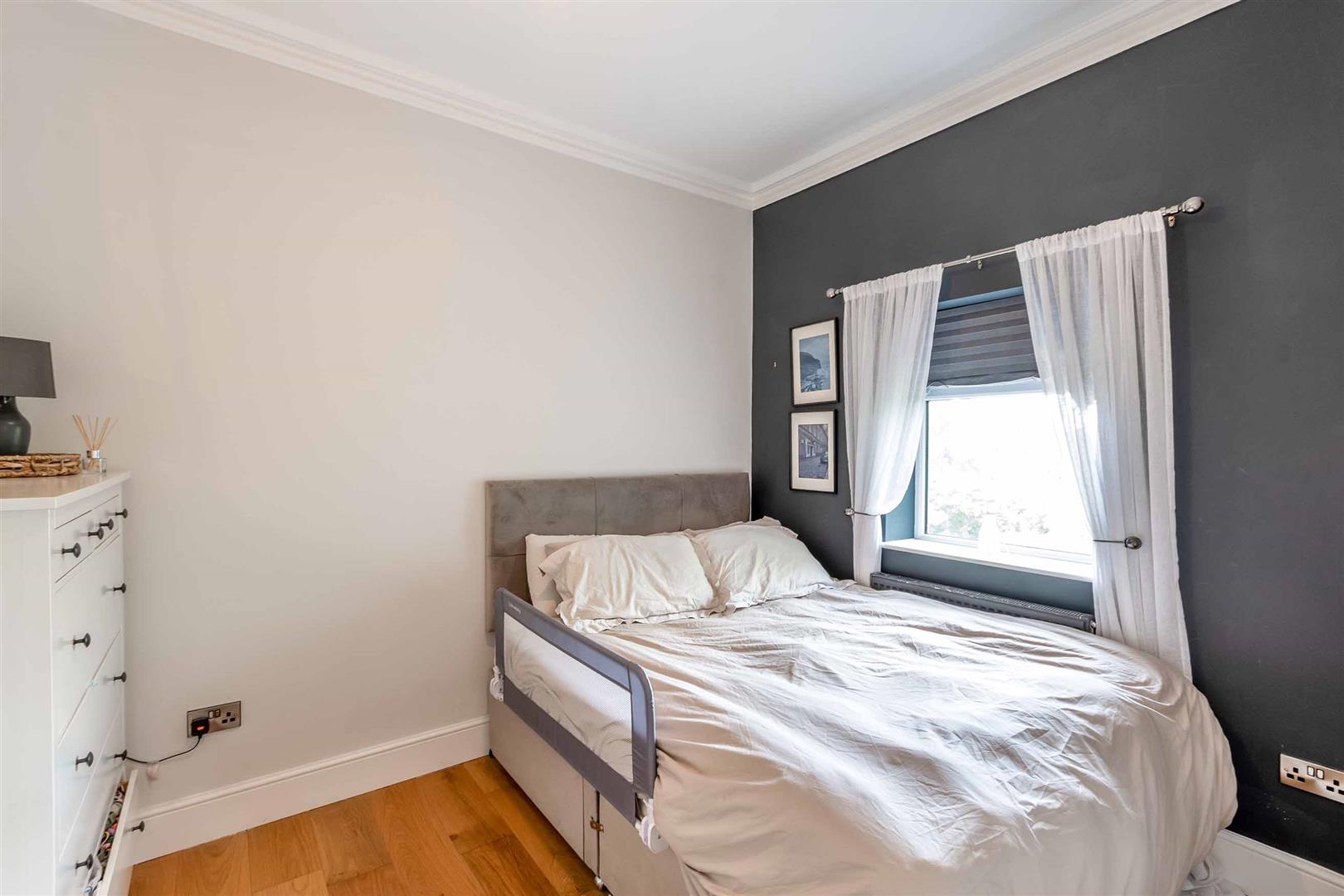 5, Sitwell Vale, Rotherham, S60 2UF