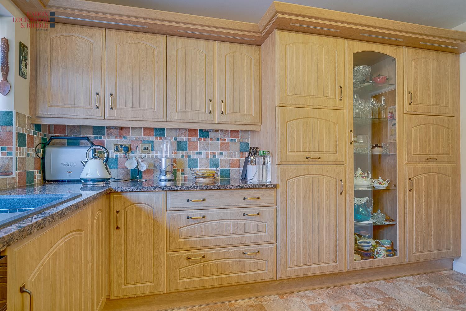 3, Almond Glade, Wickersley, Rotherham, S66 1JZ