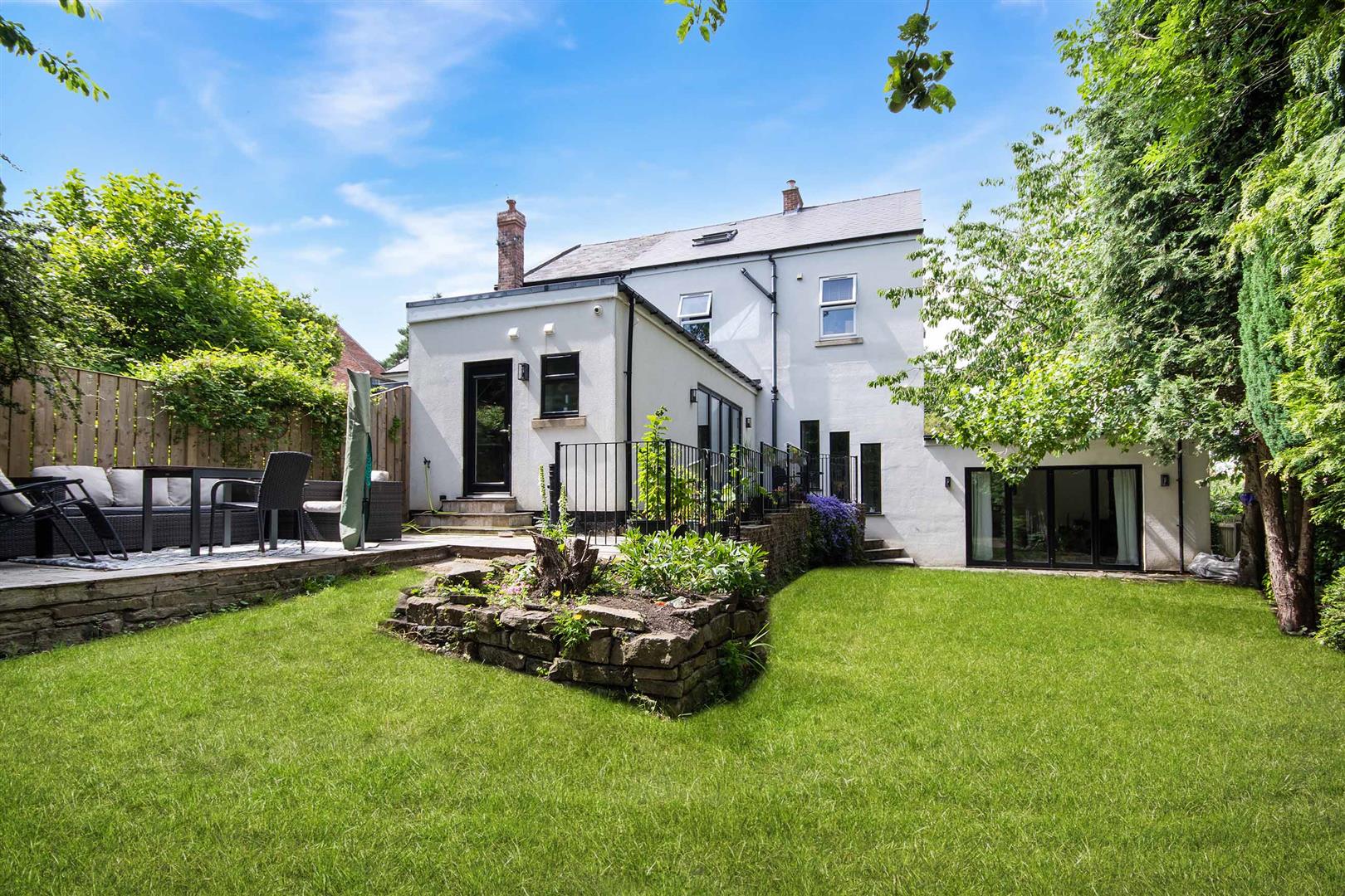 5, Sitwell Vale, Rotherham, S60 2UF