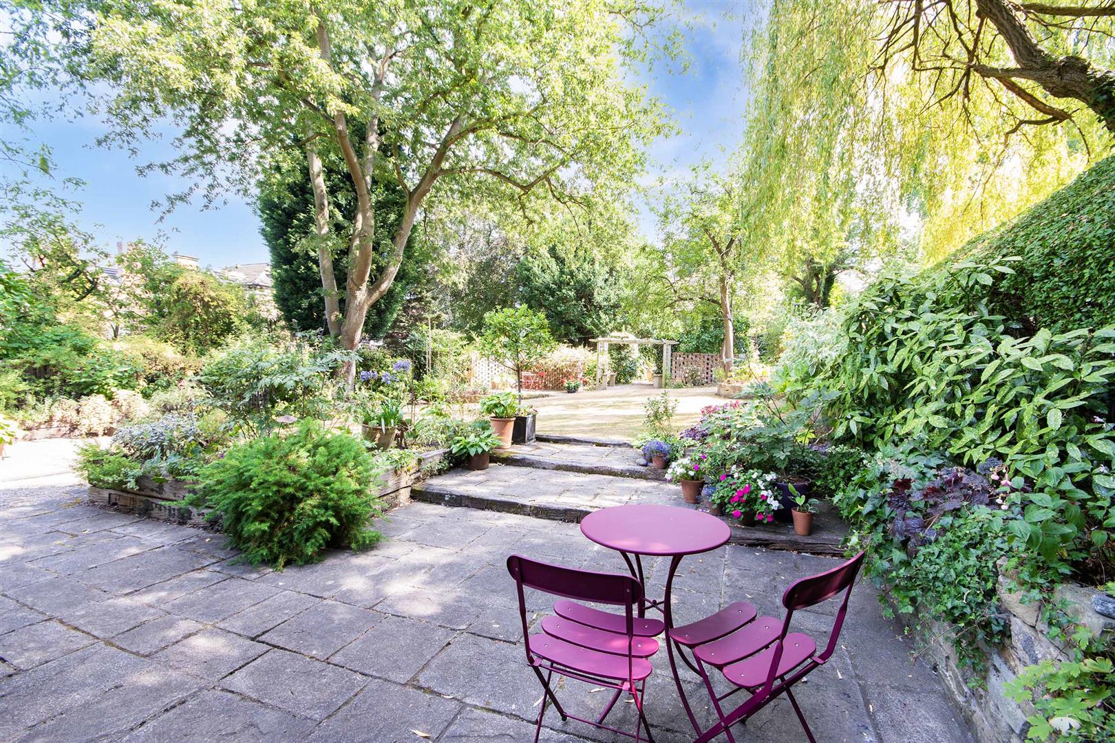 Rosewood Cottage, Moorgate Grove, Rotherham, S60 2TR