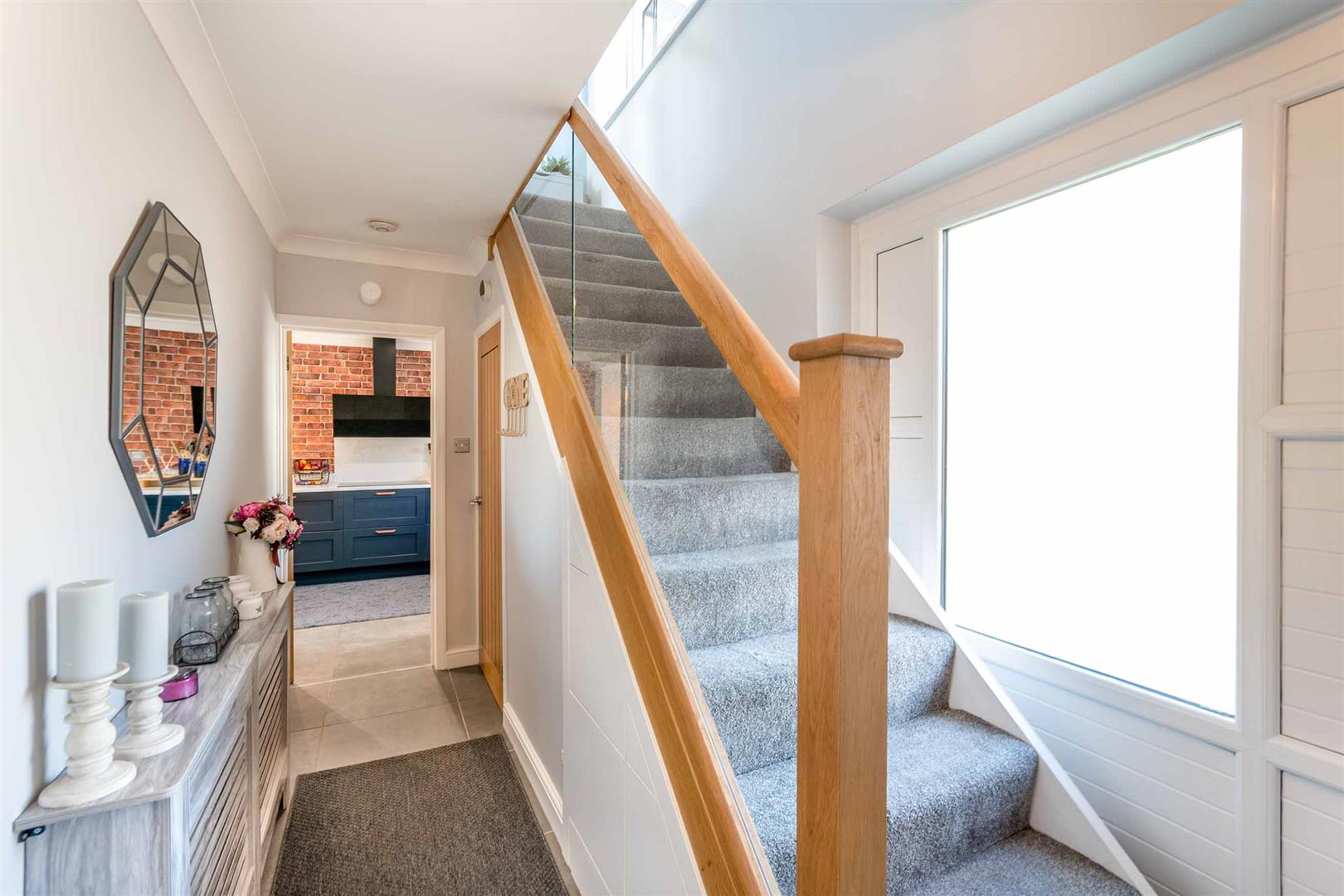 41, Woodfoot Road, Rotherham, S60 3DZ