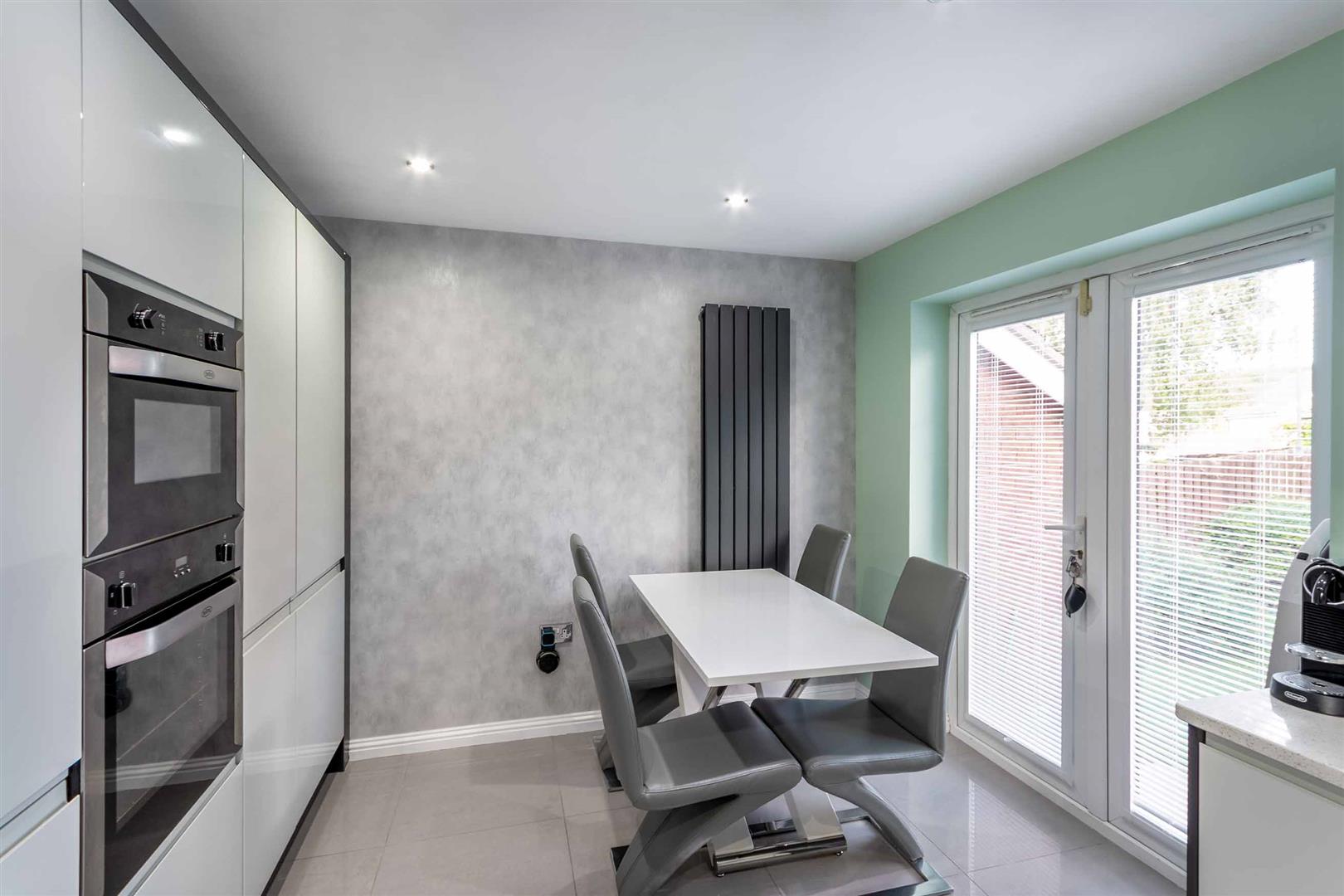30, Paddock Drive, Sunnyside, Rotherham, S66 3ZE