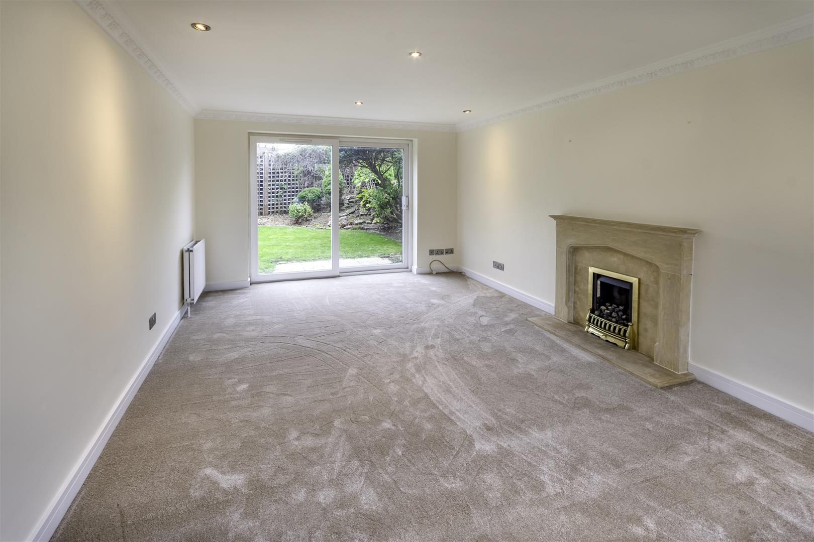 2, Whiston Green, Whiston, Rotherham, S60 4JX