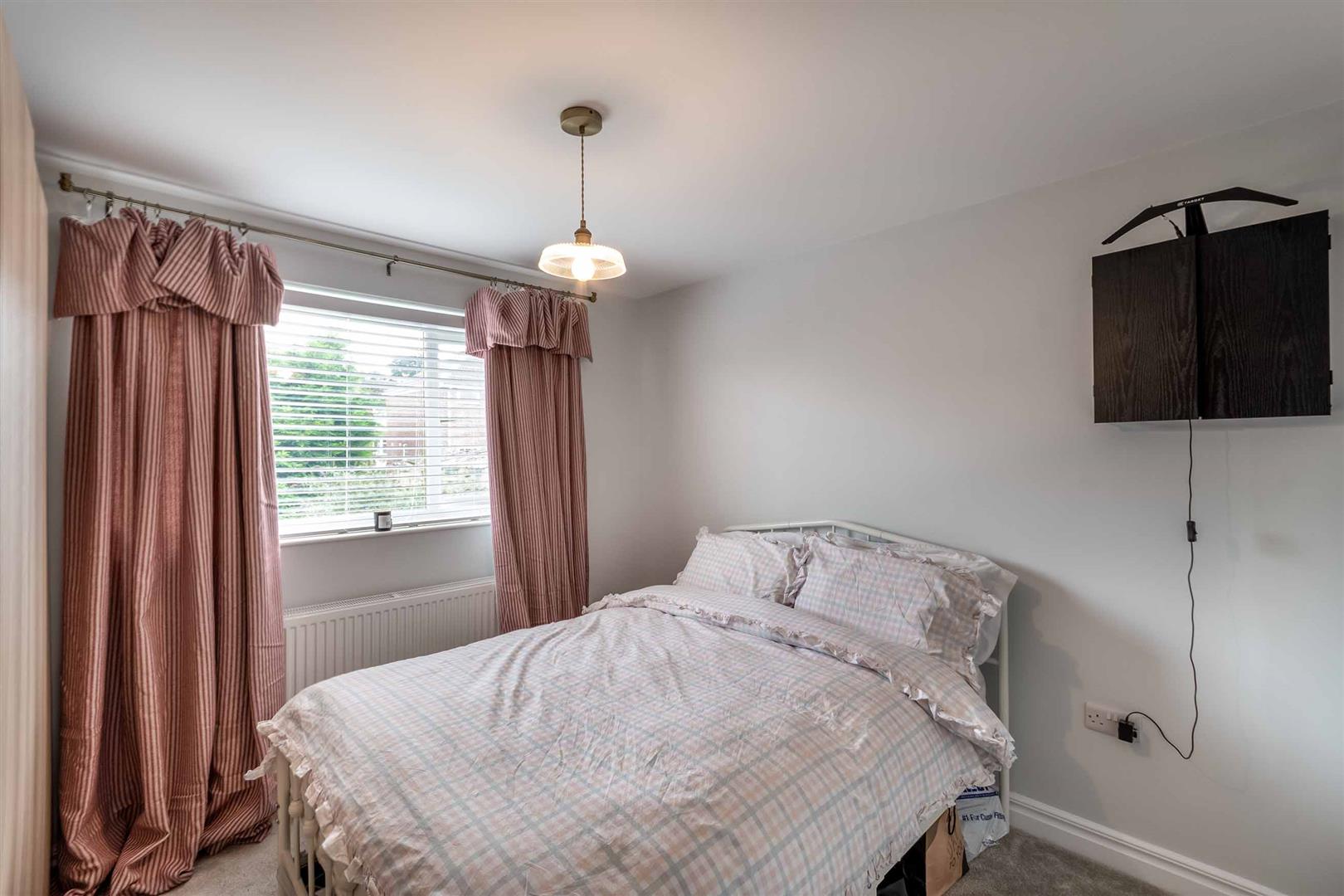 122, Bawtry Road, Bramley, Rotherham, S66 2UE