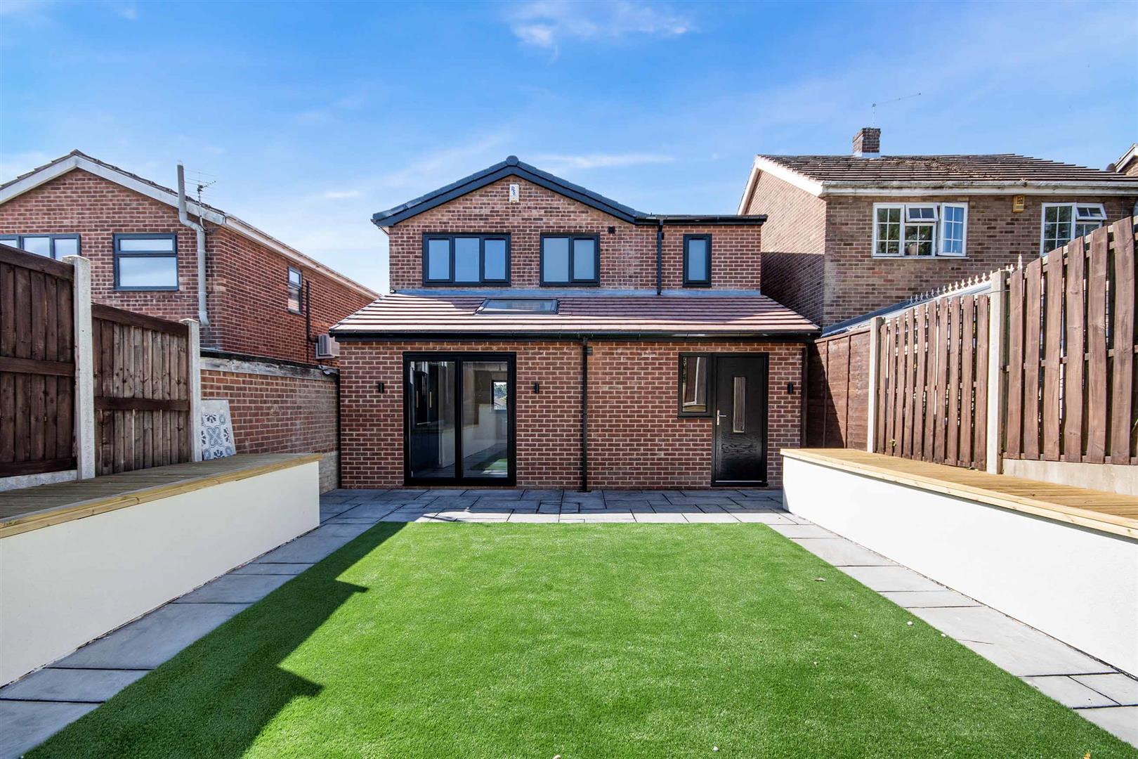 103, Holyrood Rise, Bramley, Rotherham, S66 3QB