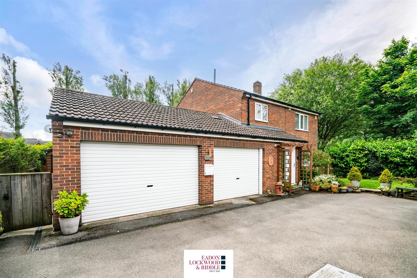 35, Crowgate, South Anston, Sheffield, S25 5AL