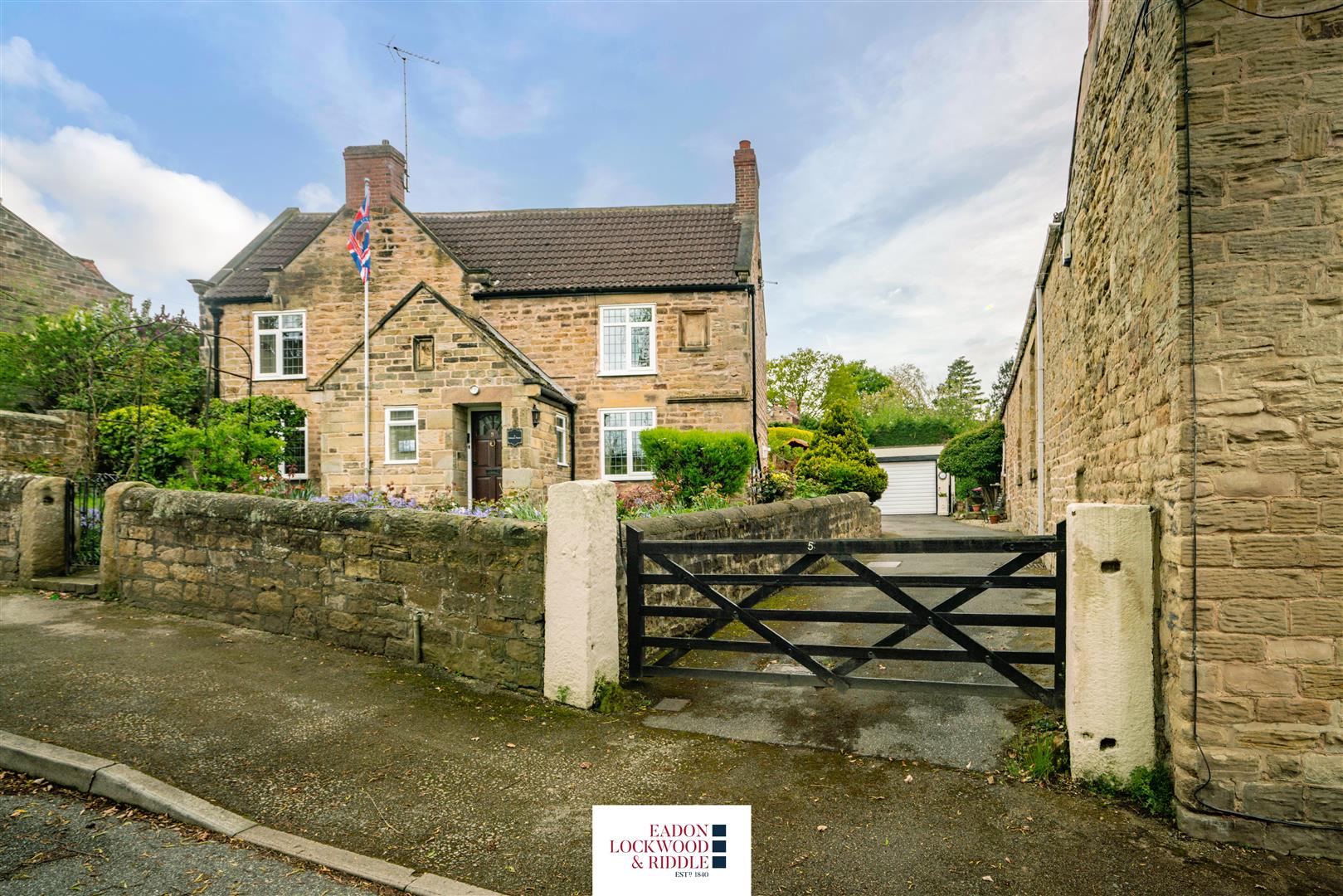 5, Church Lane,, Old Ravenfield, Rotherham, S65 4NG