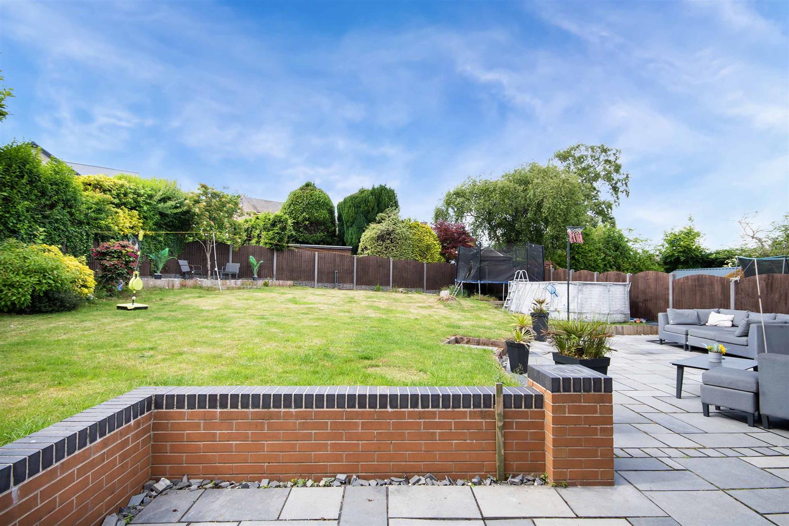 12, Middle Drive, Moorgate, S60 3DJ