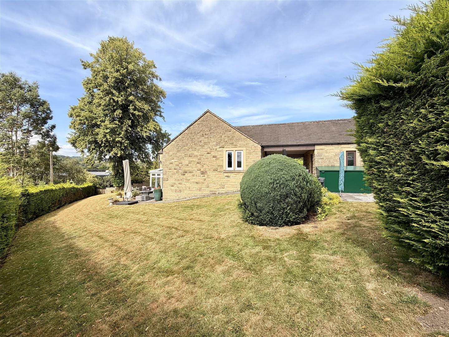 The Garden House, Coombs Road, Bakewell, DE45 1AQ