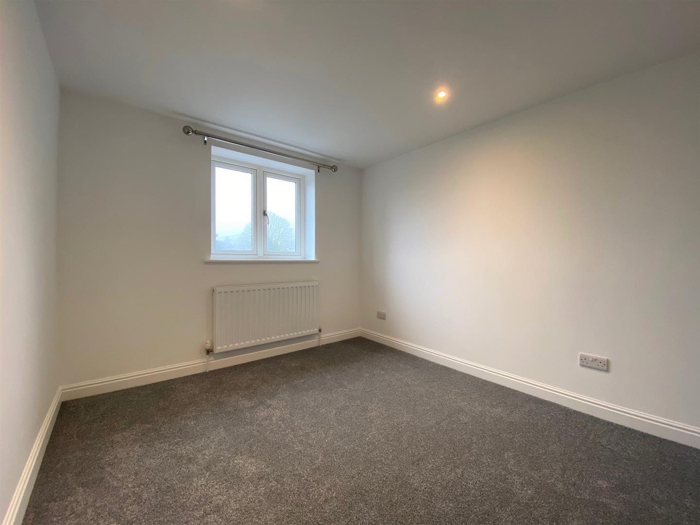 65, Smithy Knoll Road, Calver, Hope Valley, S32 3XW