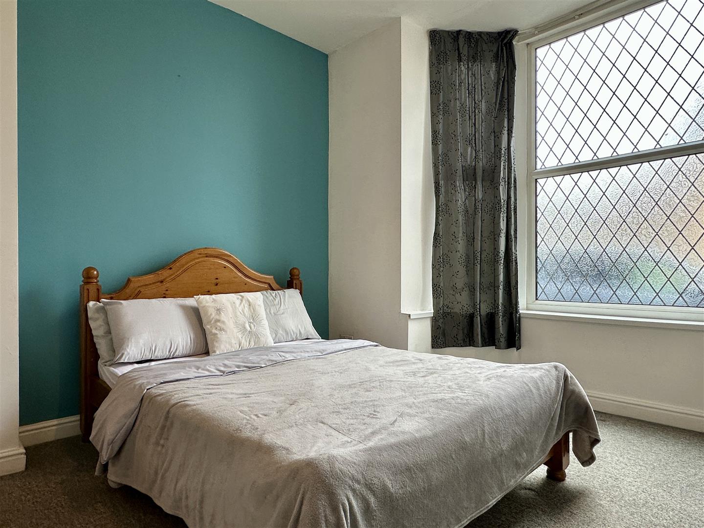 Apartment 1, Sherwood House, Haddon Road, Bakewell, DE45 1EP