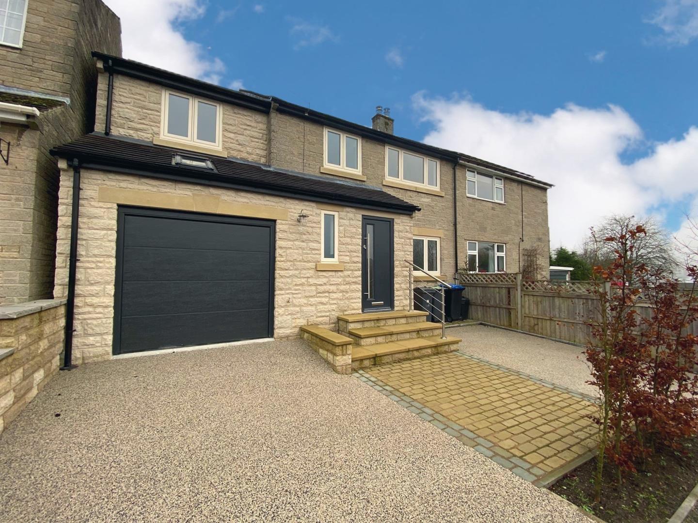 65, Smithy Knoll Road, Calver, Hope Valley, S32 3XW