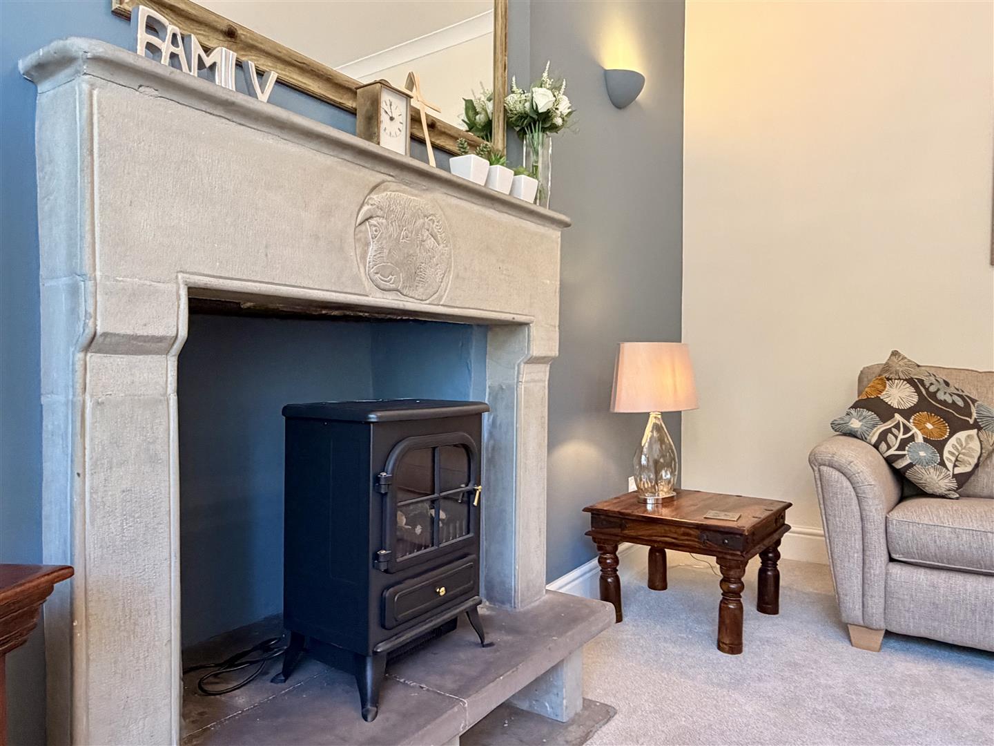 1 Talbot Court, Church Street, Eyam, Hope Valley, S32 5QH