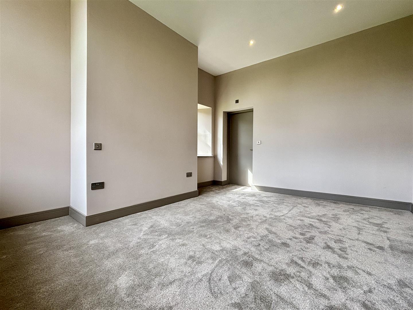 Apartment 3, Sitwell House, Coach House Lane, Moorgate, Rotherham, S60 3FP